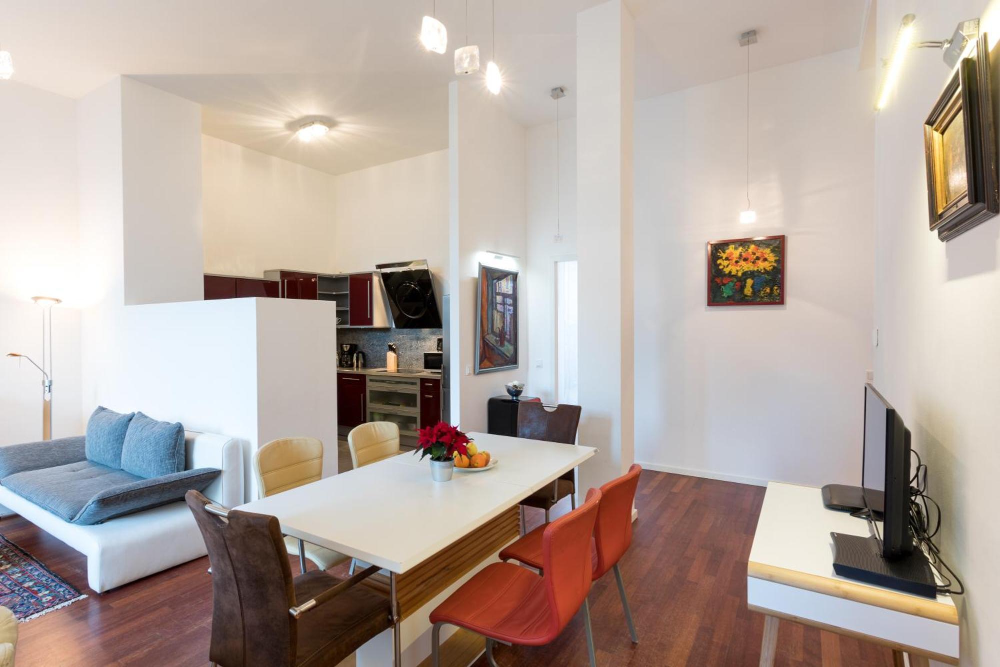Appartement Big Loft In Marthashof Berlijn