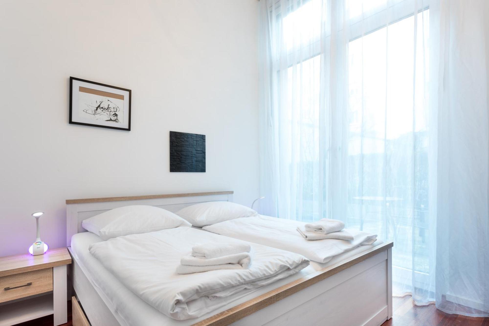 Appartement Big Loft In Marthashof Berlijn